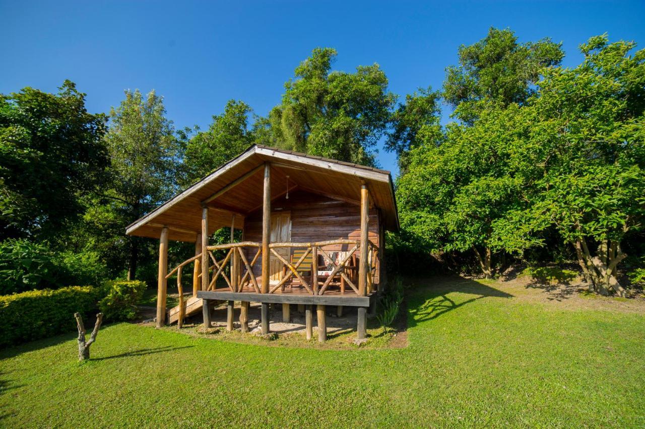 Chabahinga Lake Bunyonyi Eco Resort מראה חיצוני תמונה