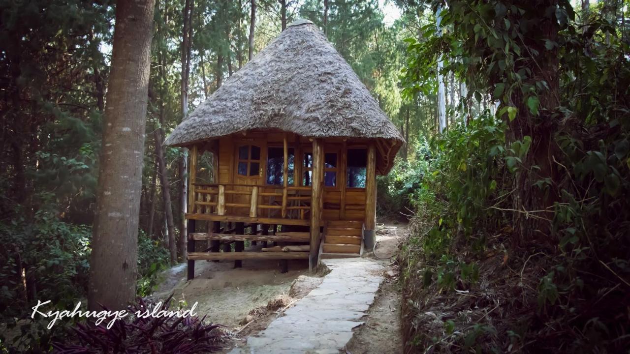 Chabahinga Lake Bunyonyi Eco Resort מראה חיצוני תמונה