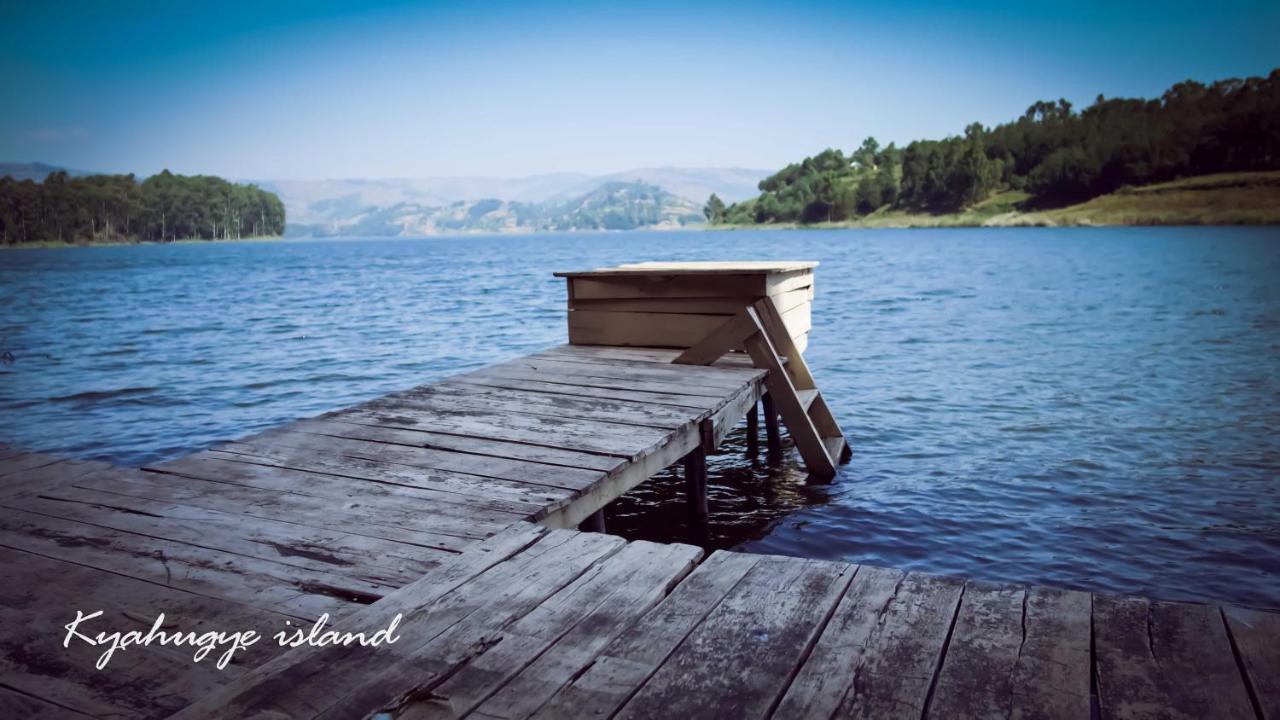 Chabahinga Lake Bunyonyi Eco Resort מראה חיצוני תמונה